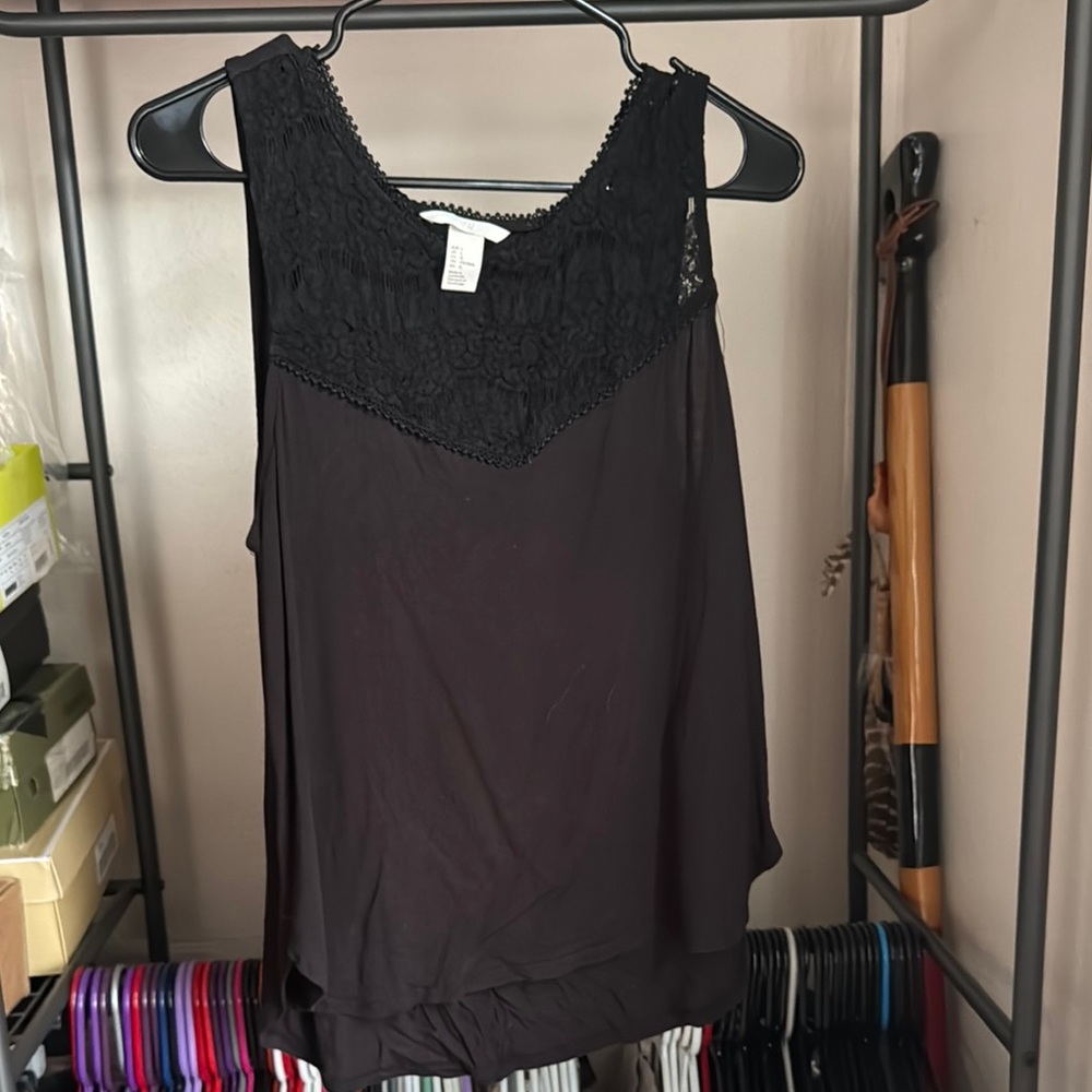 Black Lace Trim Sleeveless Top